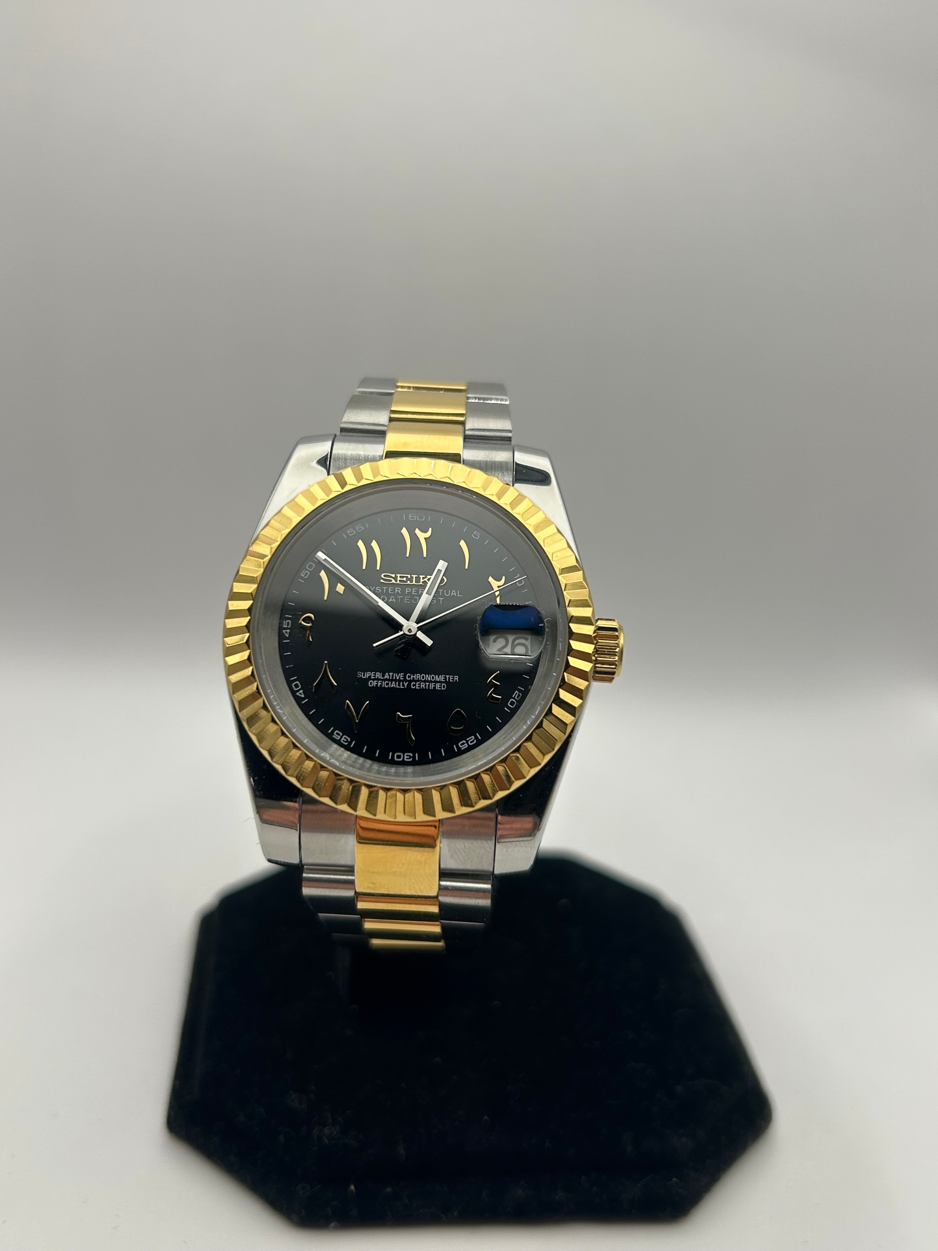 Seiko Arabic Golden/Black